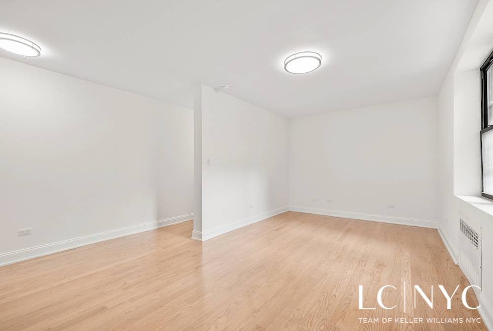 SECOND FLOOR Mint 2 Bedroom Condo Rental in Hamilton Heights Residence 1D at 441 Convent Avenue is a brand new renovation with 985 square feet of expansive living space.