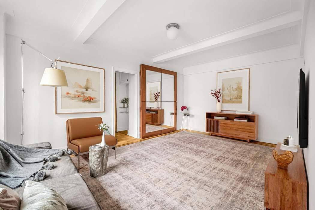 BEST IN CLASS Studio in Gramercy House Incomparable garden views from this high floor, most sought after B Line studio in Gramercy House is like no other.