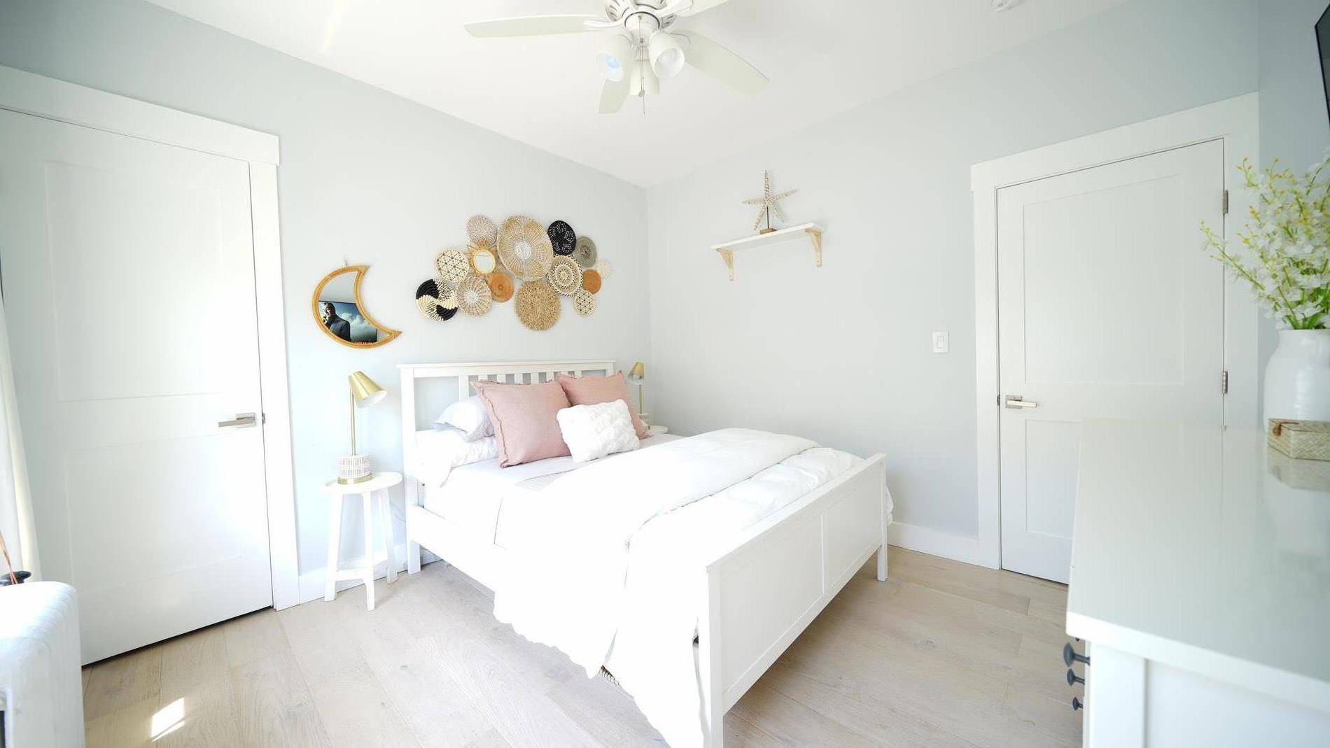 Located on the corner of Beach 125th Street in the desirable Belle Harbor section of Rockaway Beach sits The Boho Beach Pad.