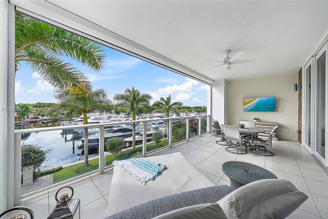 Move in for season. This financially sound premier boutique building offers exceptional concierge services, only blocks from the Intracoastal amp ; beautiful blue water beaches.