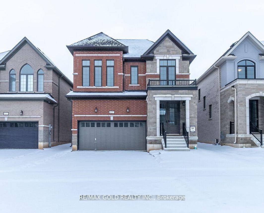 This never lived in, brand new detached home, built by Kings men Builder, combines elegance and functionality with its 4 spacious bedrooms and 2.