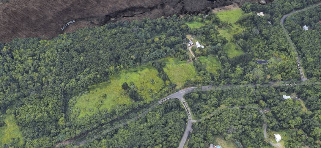 For Sale 147 Riggs Street, Oxford, CT 128.