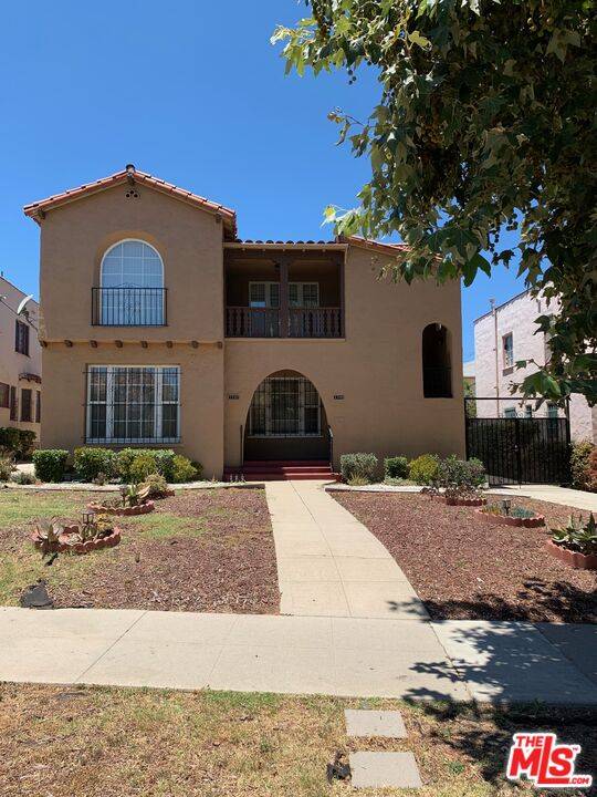 1243  S ORANGE GROVE AVE Miracle Mile LA
