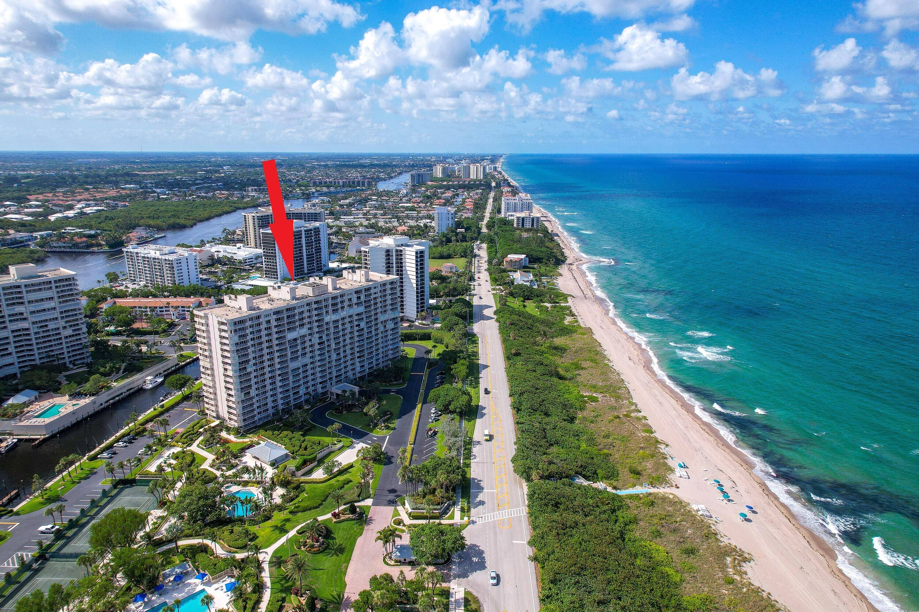 This beautiful and spacious 2 bedroom, 2 bathroom unit is located steps from the ocean in the fabulous Boca Raton east location !