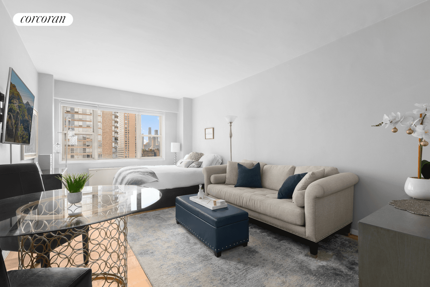 In the heart of Lincoln Square, awaits this high floor East facing studio.