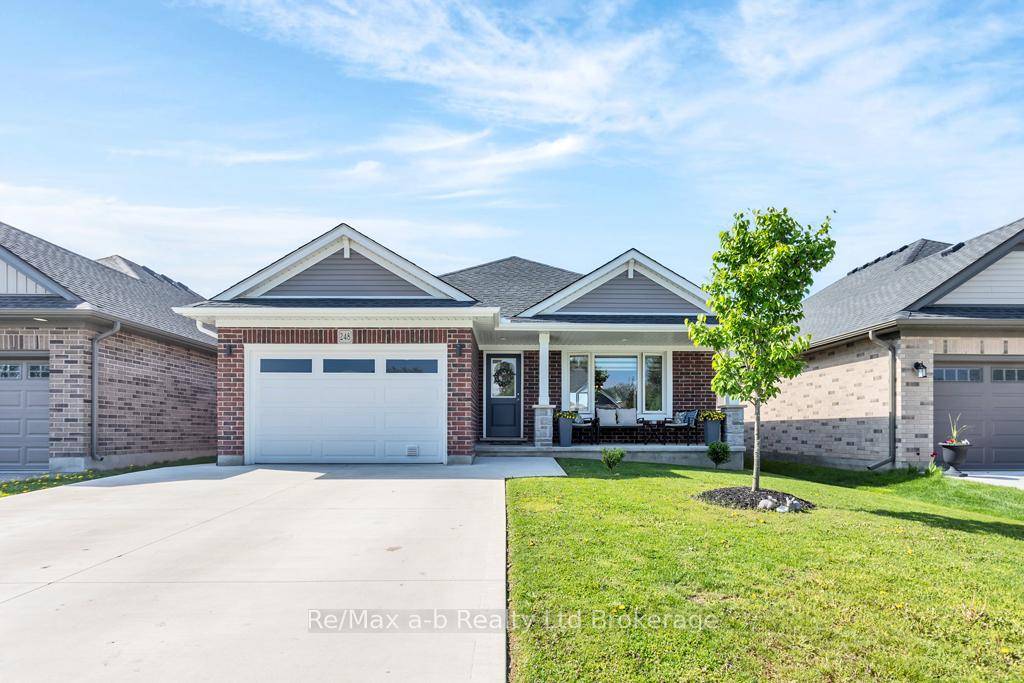 Welcome home to 248 Wilson Avenue.