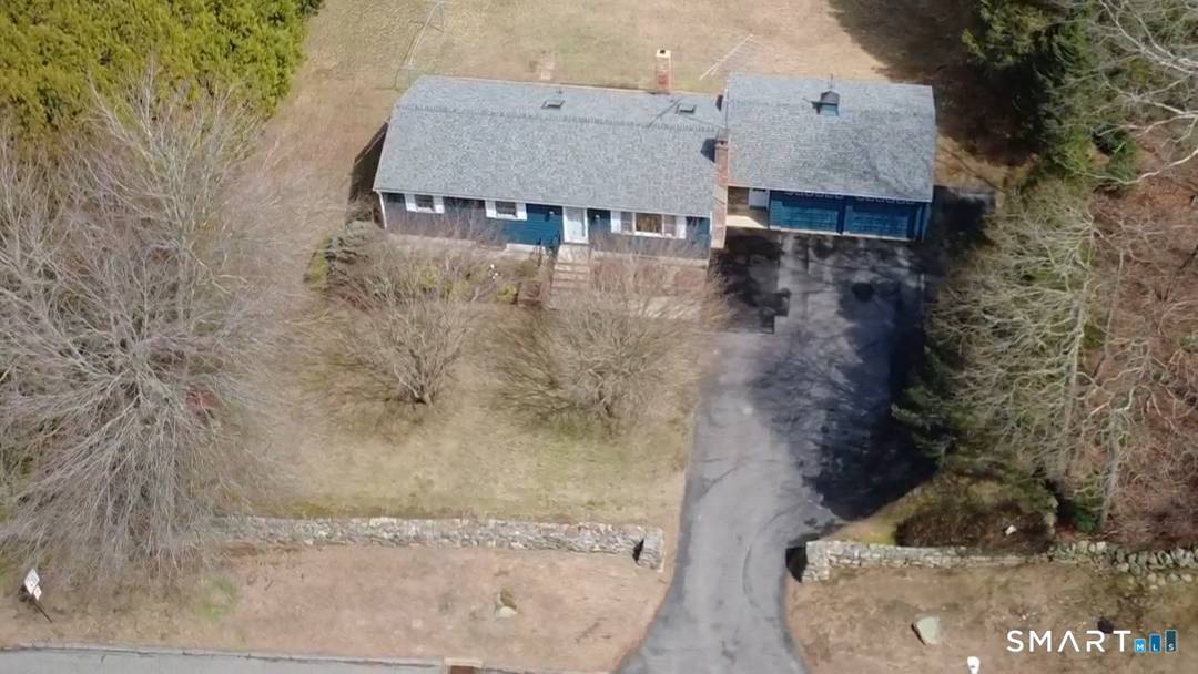 BEAUTIFUL RANCH W 1813sqft, 8Rms, 4Bedrm, 2 Car Attached Garage, 1 detached carport, 1 in the Barn, large shed play house on 1.