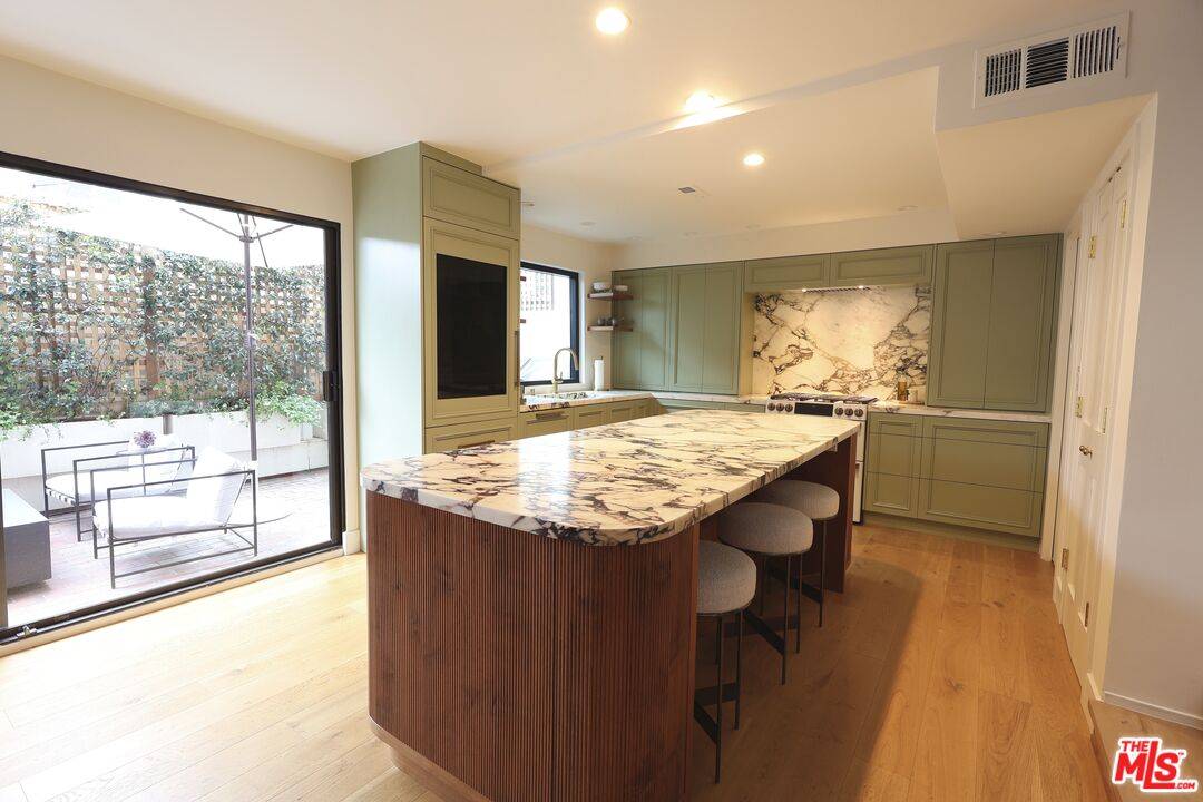 831   14th St 3BR Santa Monica La