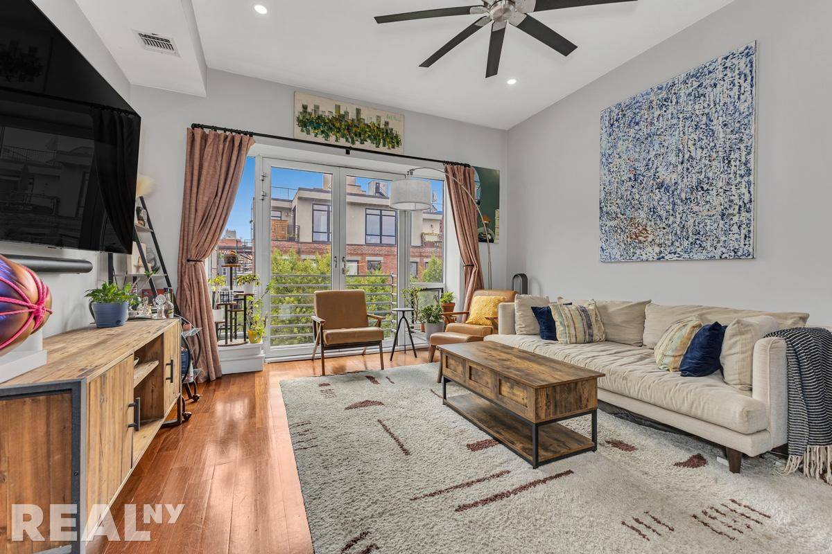 Welcome to this stunning 3 bedroom, 2 bathroom home with over 400 sq ft of private outdoor space !