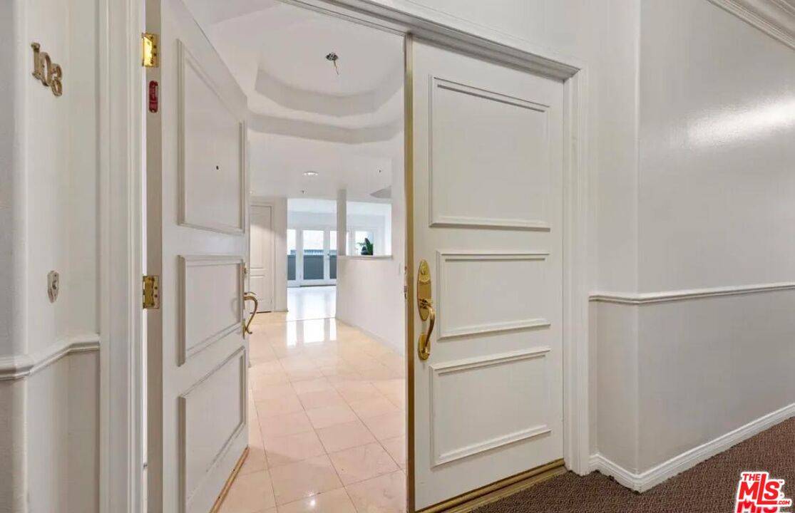 11690 Montana Ave 2.0 Brentwood LA