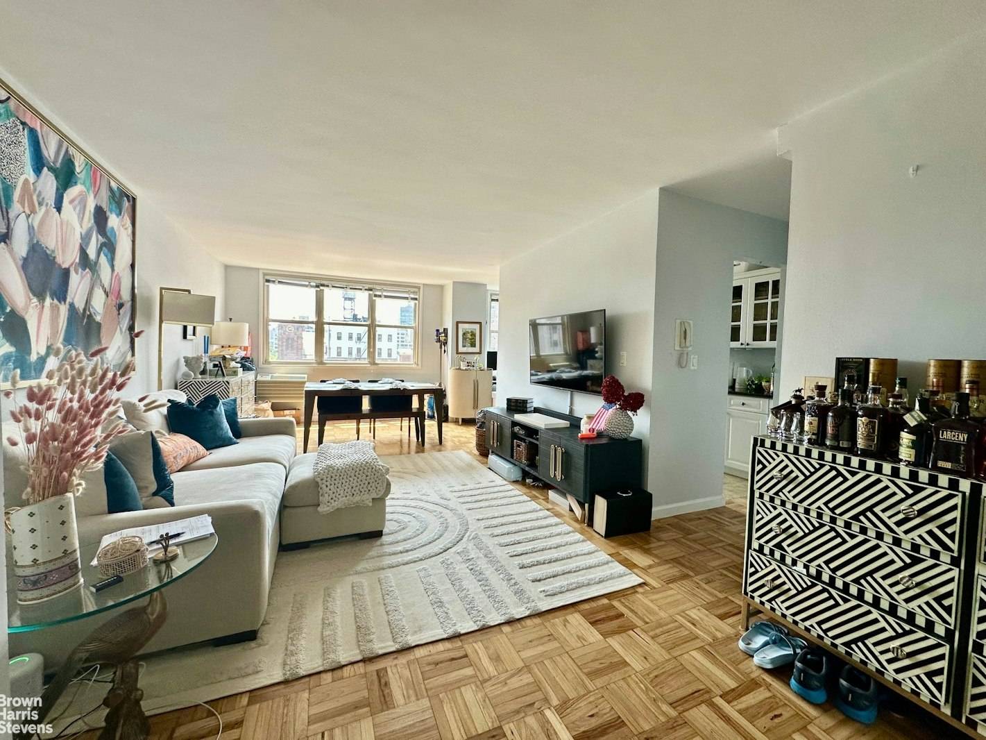 SOUTH FACING with OPEN SOUTH VIEWS, QUIET and LARGE ONE BEDROOM W DINING AREA Jr.