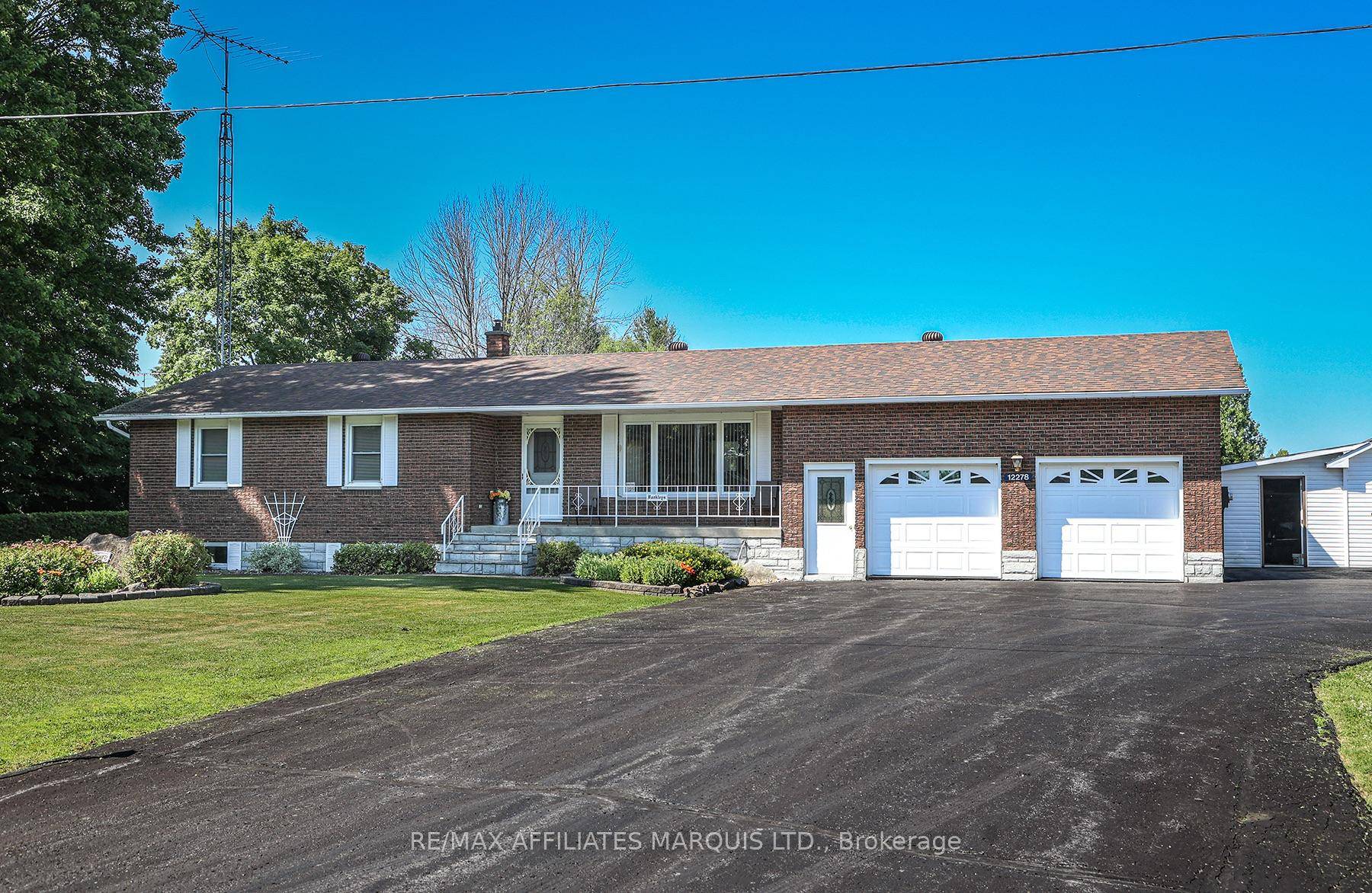 Located on the outskirts of the charming village of Williamsburg, this immaculately maintained solid brick bungalow offers the perfect blend of comfort, space, and functionality.