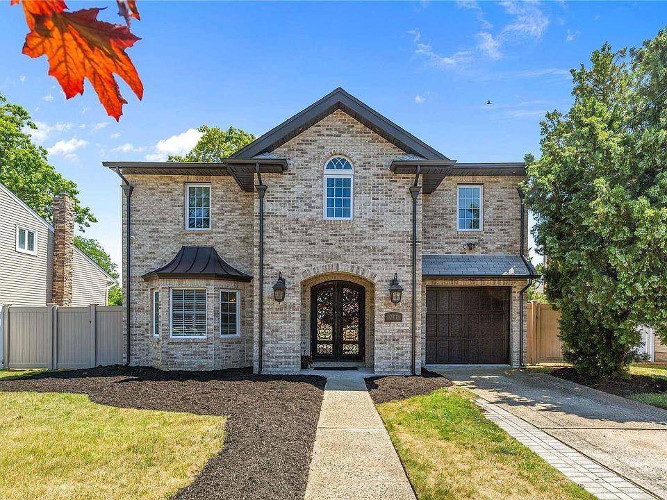 This stunning 4 bedroom, two living room, 2 1 2 bathrooms house has a perfect blend of comfort and elegance.