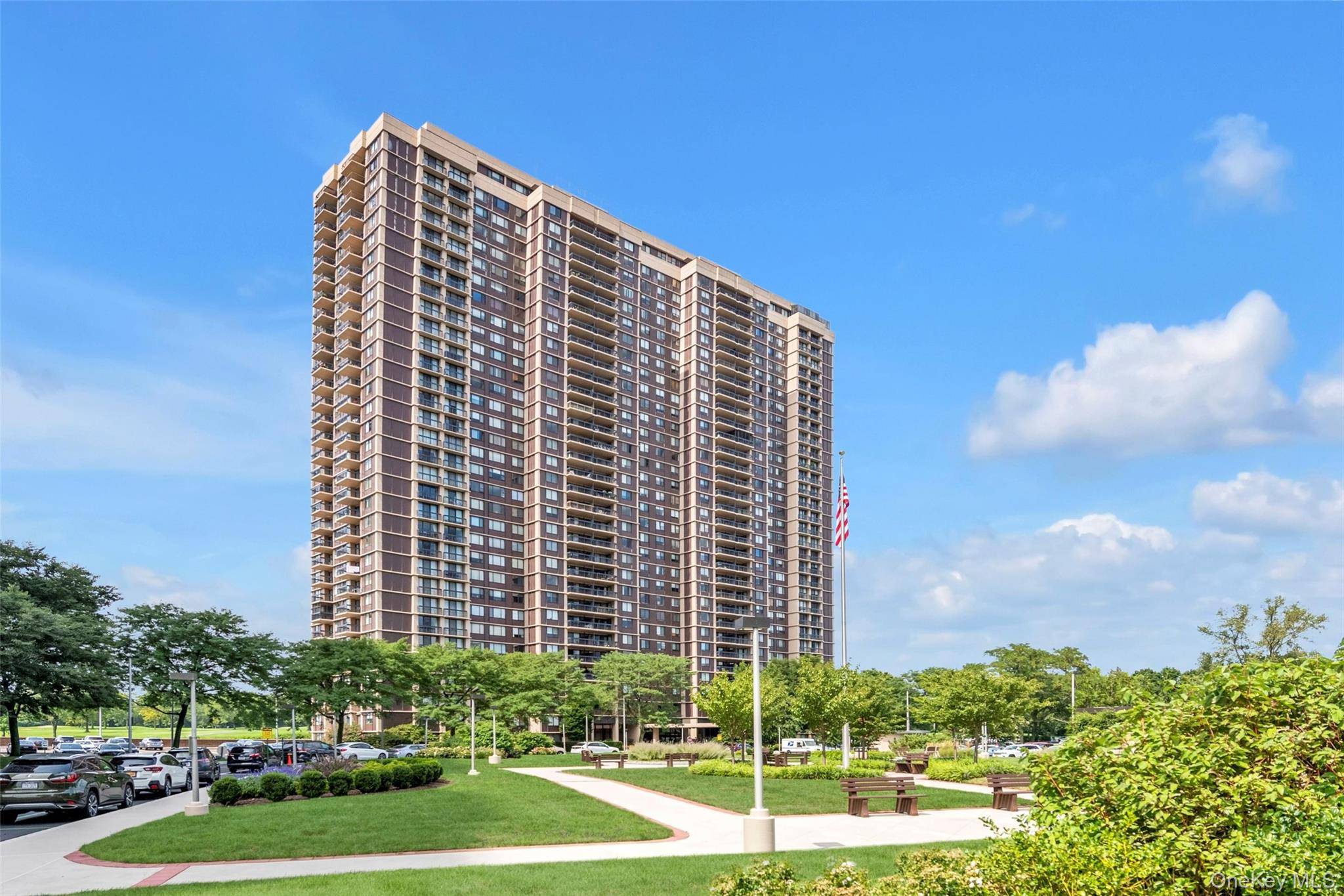 Welcome To Luxury Living At Its Finest in the North Shore Towers !