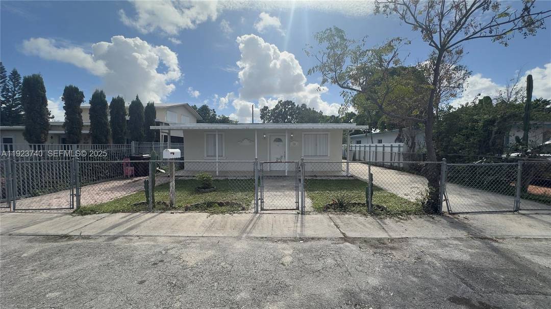 Welcome to this inviting 4 bedroom, 2 bath home located in one of Hialeah s most convenient and desirable neighborhoods.
