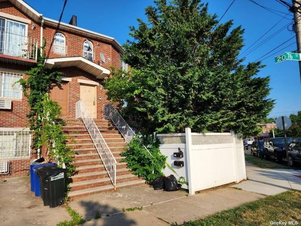 Corner Brick 3 Story Building w 2 Car Driveway amp ; Backyard !