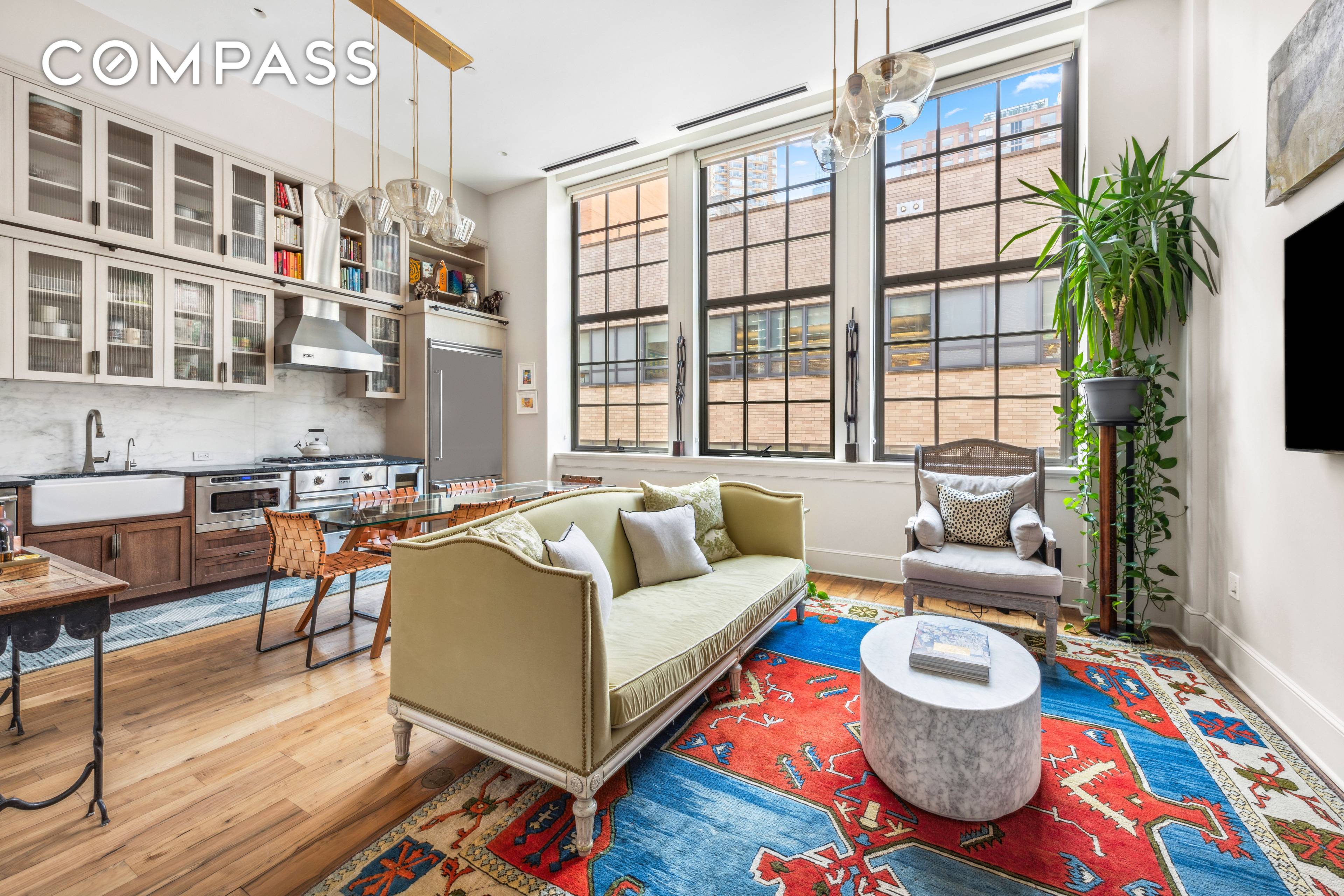 Welcome to the Inkwell, the luxury Hell s Kitchen boutique condo with two bedrooms and two baths.