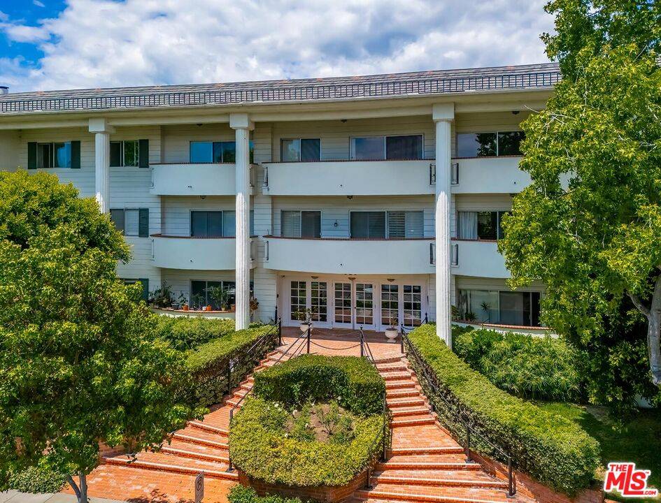 521   Montana Ave 1BR Santa Monica La