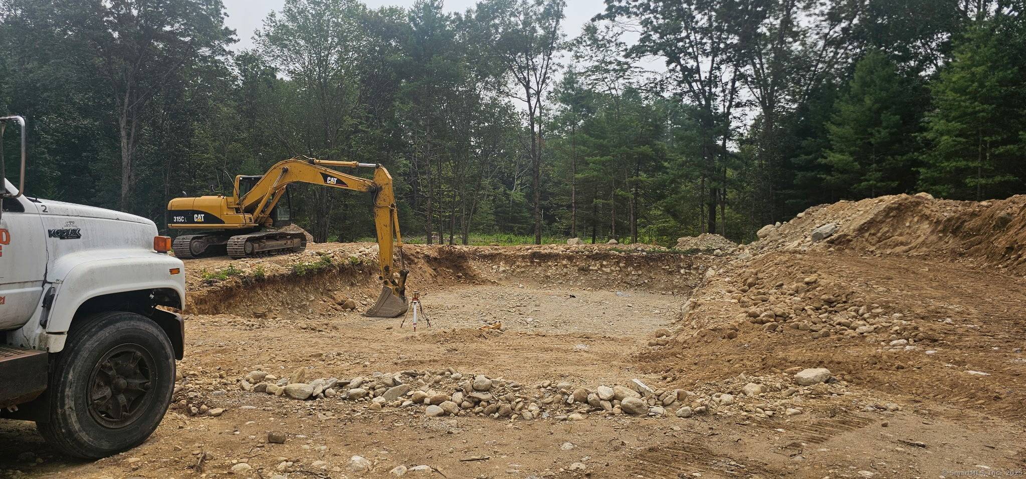 FRAMING is starting ! 2025 GORGEOUS 1500 sq ft TO BE BUILT RANCH on 15.