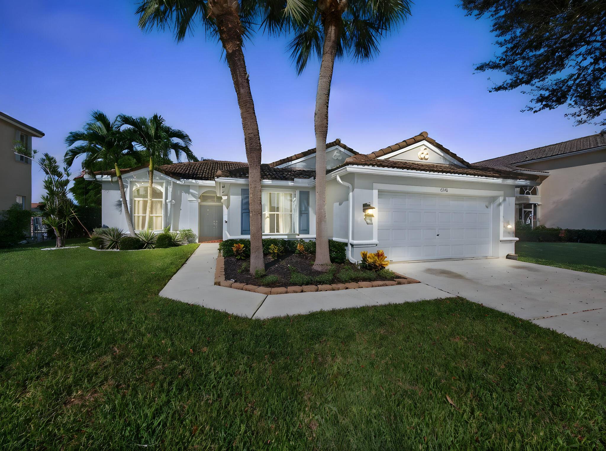 Beautifully maintained Antilles model single story home in the desirable gated Winston Trails community, lovingly cared for by its original owner.