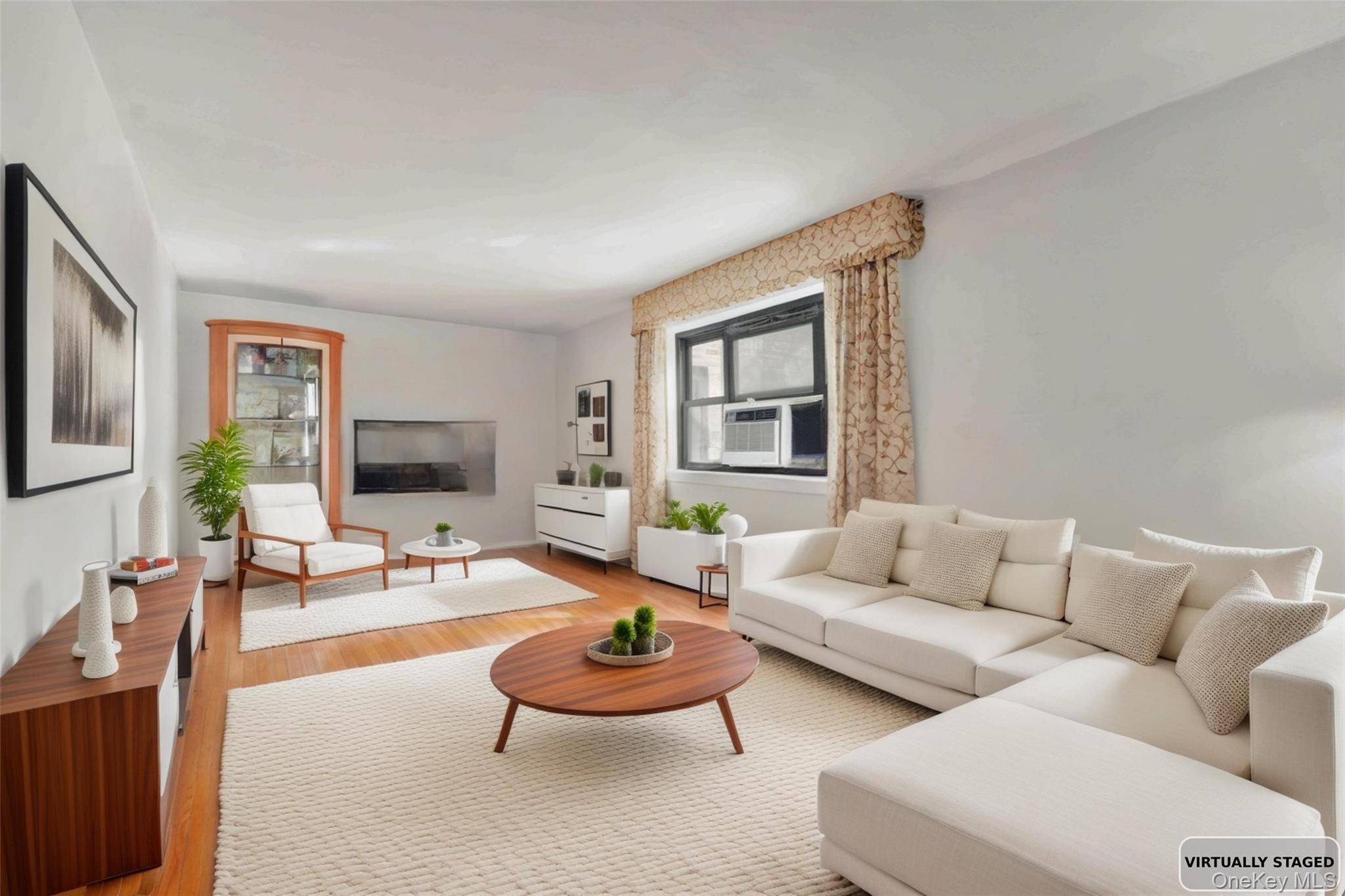 Rare Opportunity ! Spacious 3 Bedroom, 2 Bath Co op in the Heart of Flushing, This rarely available 1, 300 sq.