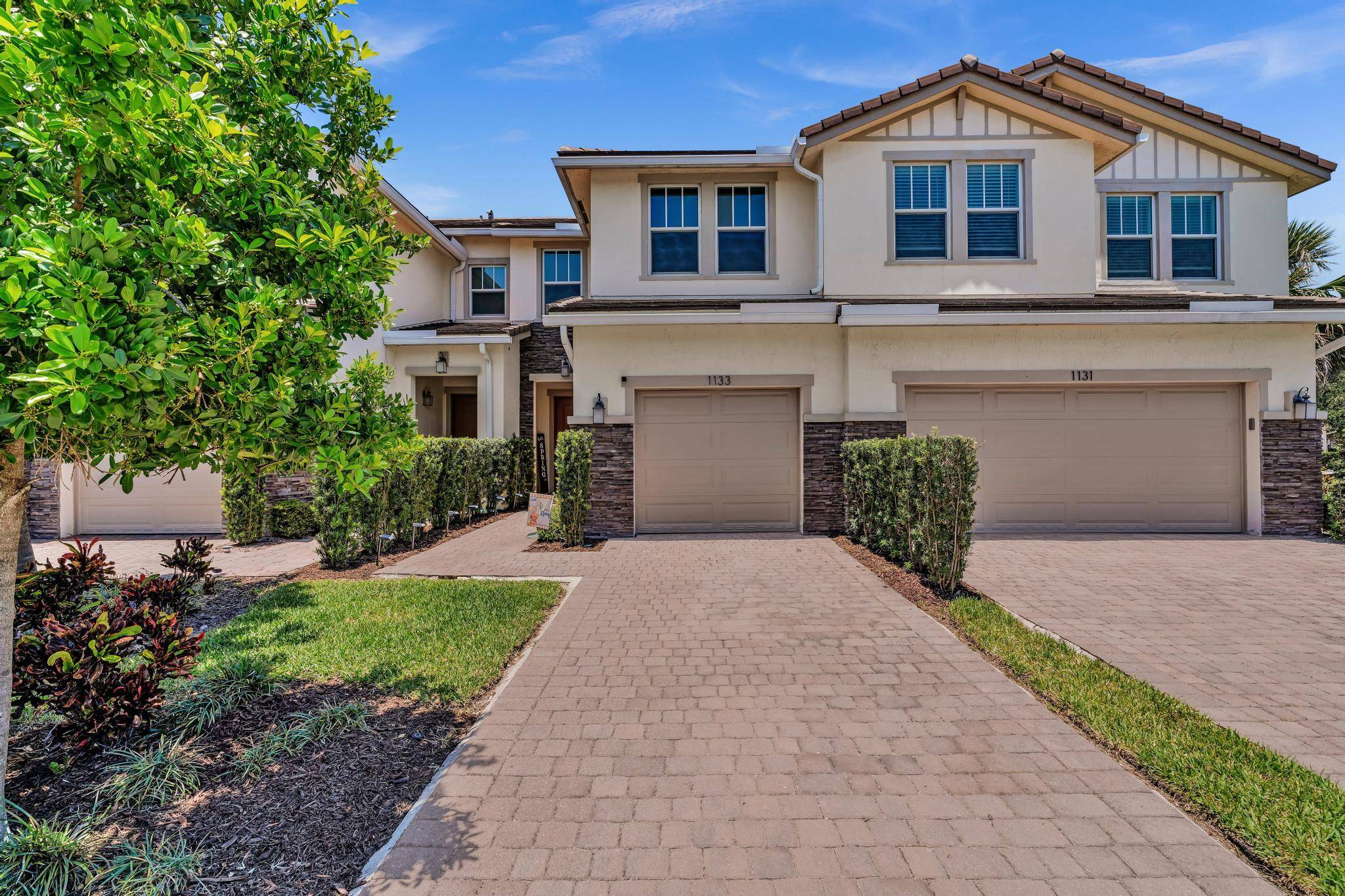 Fantastic 3 2. 5 waterfront Townhome in newer community of Veleiros at Crystal Lake.