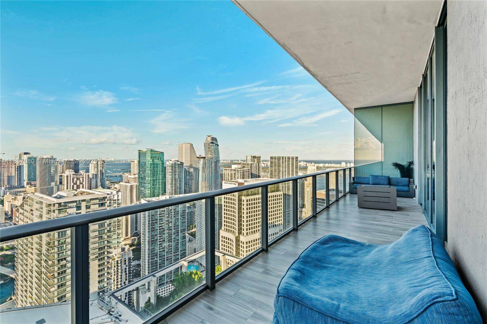 Penthouse 5704 redefines elevated living in the heart of Brickell.