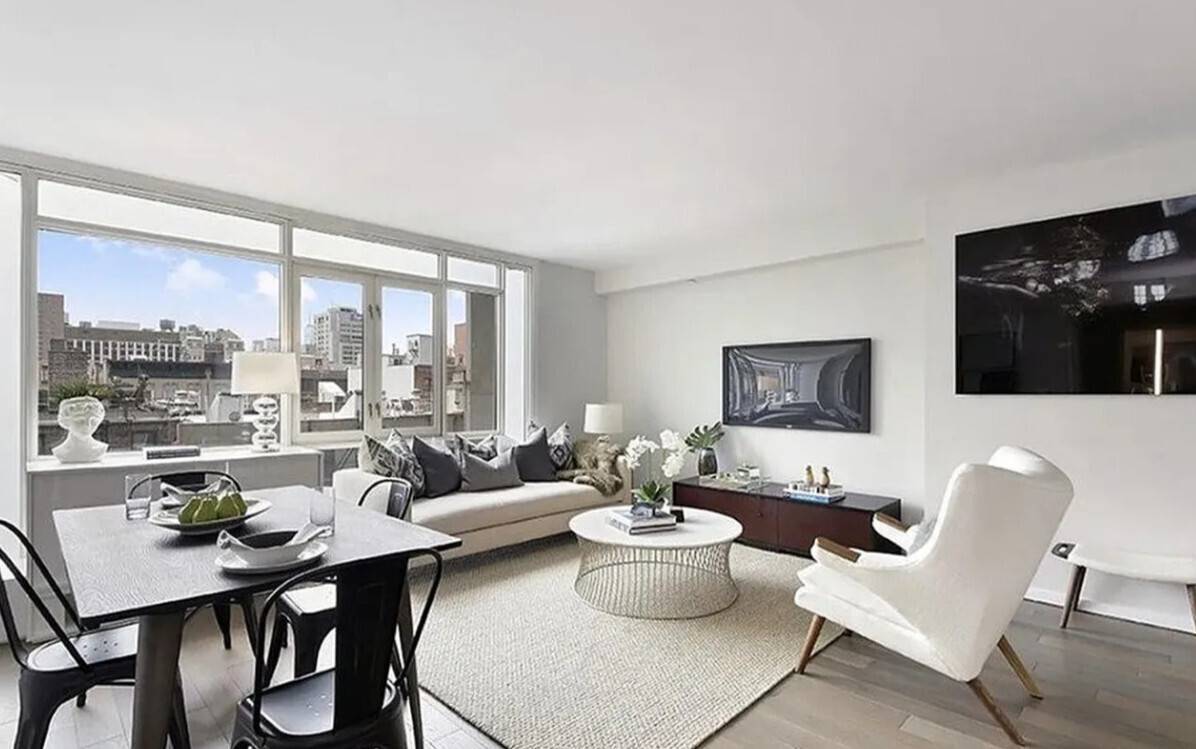 Discover unparalleled urban luxury in Unit 20A at The Coda, situated at 385 1st Avenue in the prestigious Gramercy neighborhood.
