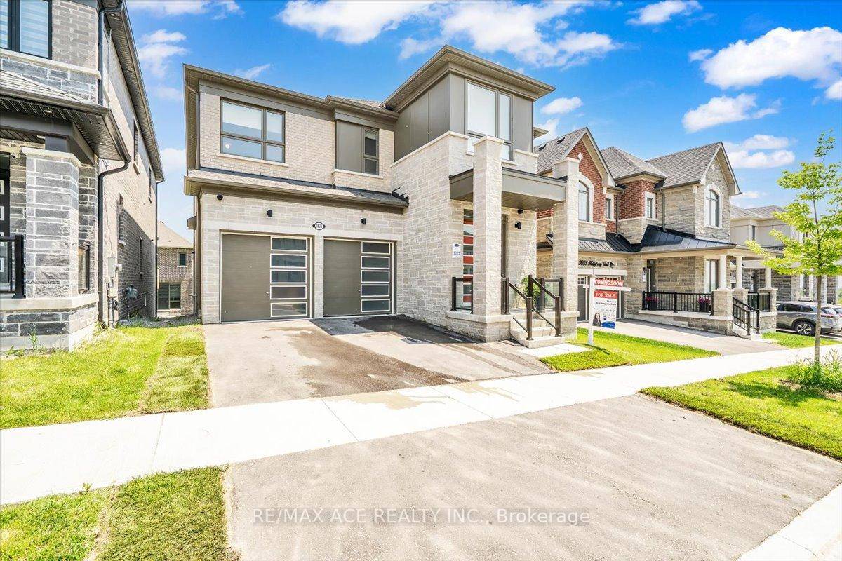 Maple Ridge model by Mattamy Homes with 3, 250 sq.