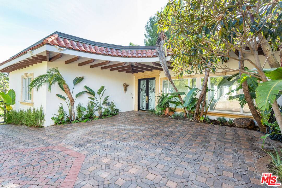1491  Carla Ridge 8BR Beverly Hills Post Office | B.H.P.O. La