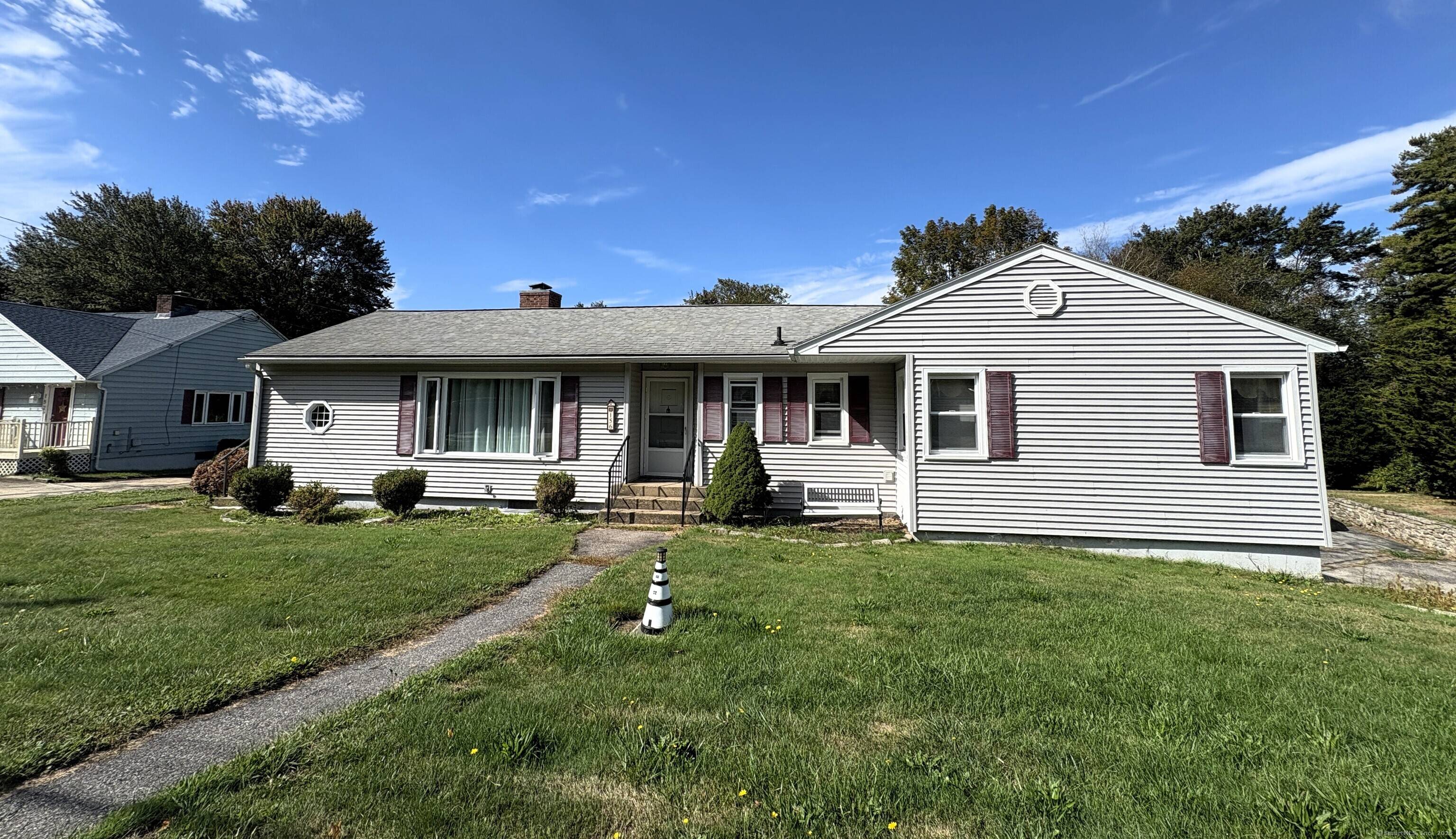 Welcome to the charming shoreline town of Niantic, this delightful 3 bedroom ranch offers the perfect blend of tranquility and potential.