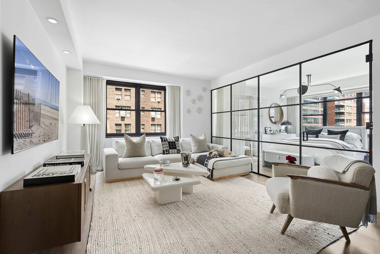 Welcome to apartment 5F at The Revere a fully renovated, move in ready two bedroom home in the heart of Sutton Place.