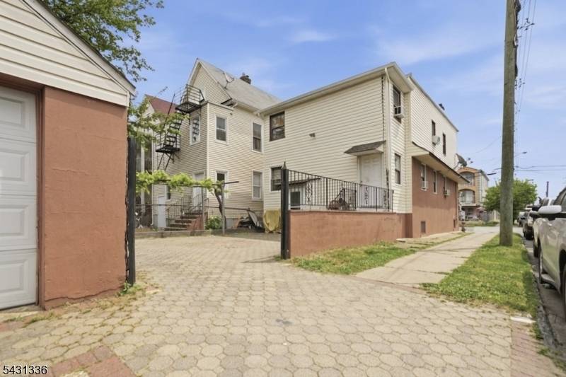Welcome to 75 Geneva St. the two family home you've been searching for !