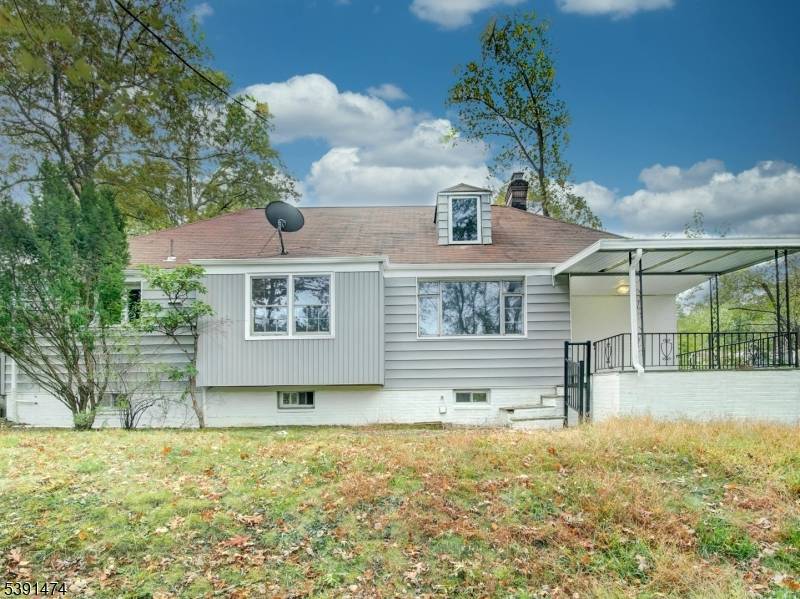 Welcome to 712 Northfield !