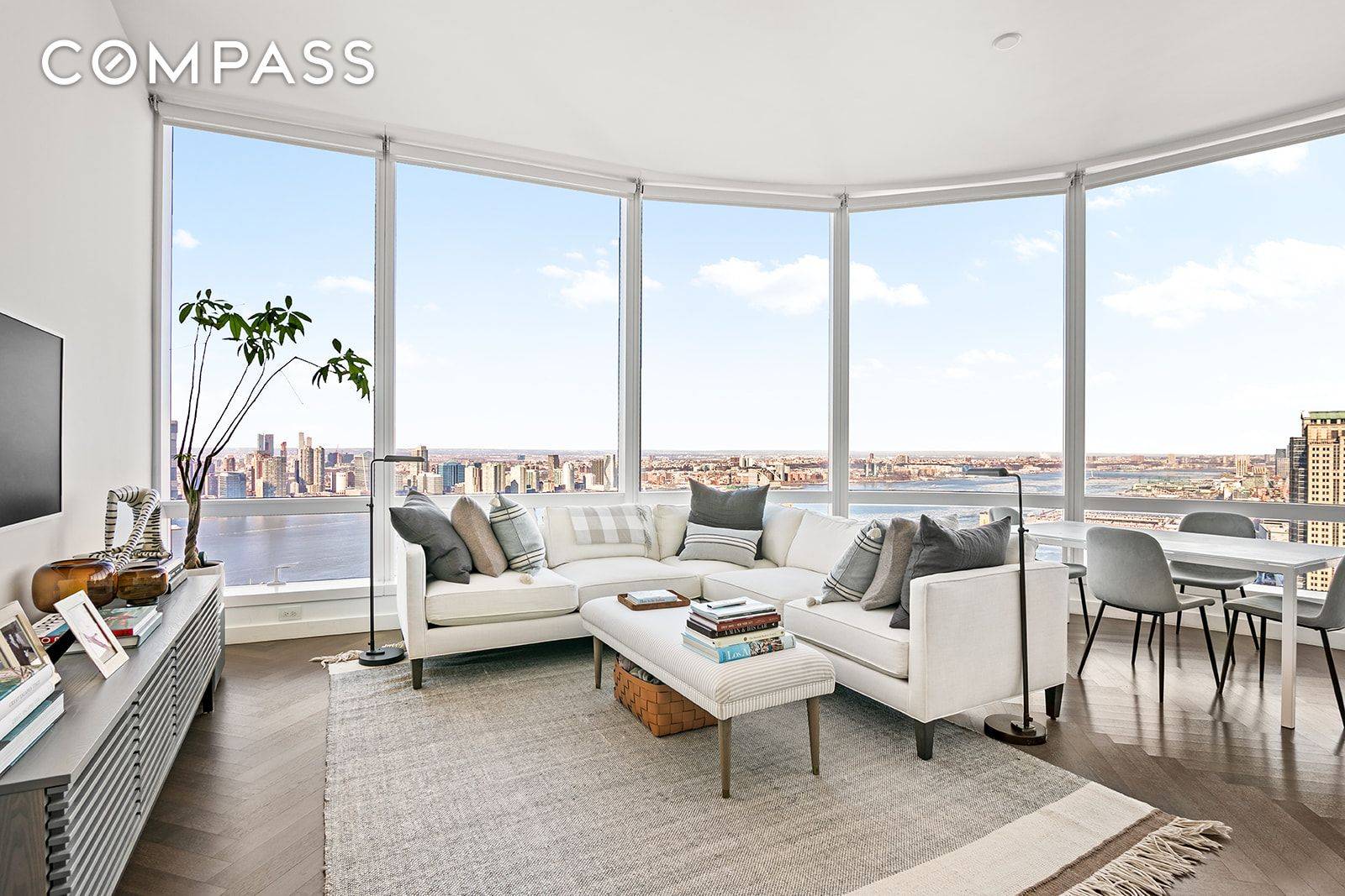 Welcome to the 44th floor of 111 Murray, a stunning 3 bedroom, 3.