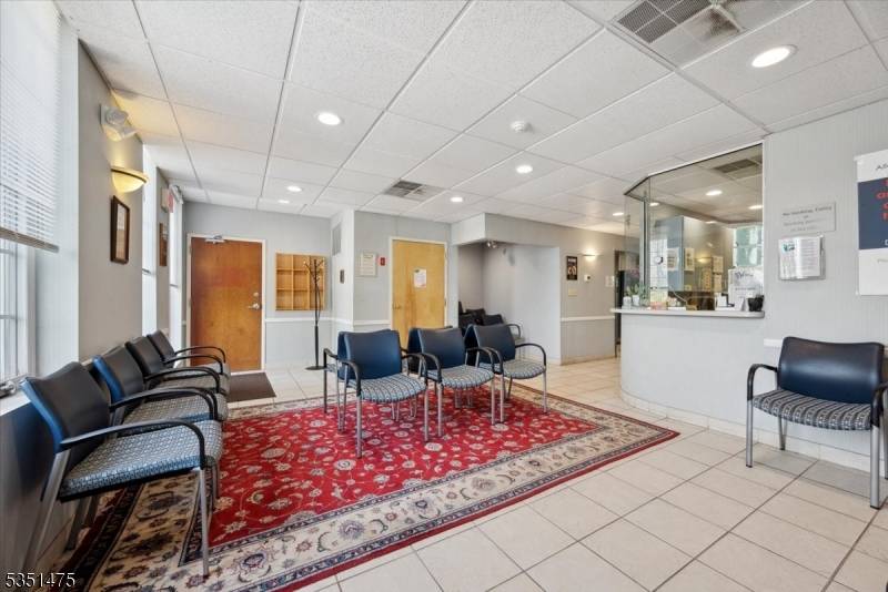 UNBELIEVABLE 2560 SF MEDICAL CONDO SUITE, TURNKEY OFFICE FEATURING LARGE WAITING RECEPTION ROOM, 6 EXAM ROOMS WITH PLUMBING, 2 REST ROOMS, 3 DOCTORS OFFICES AND MUCH MORE.