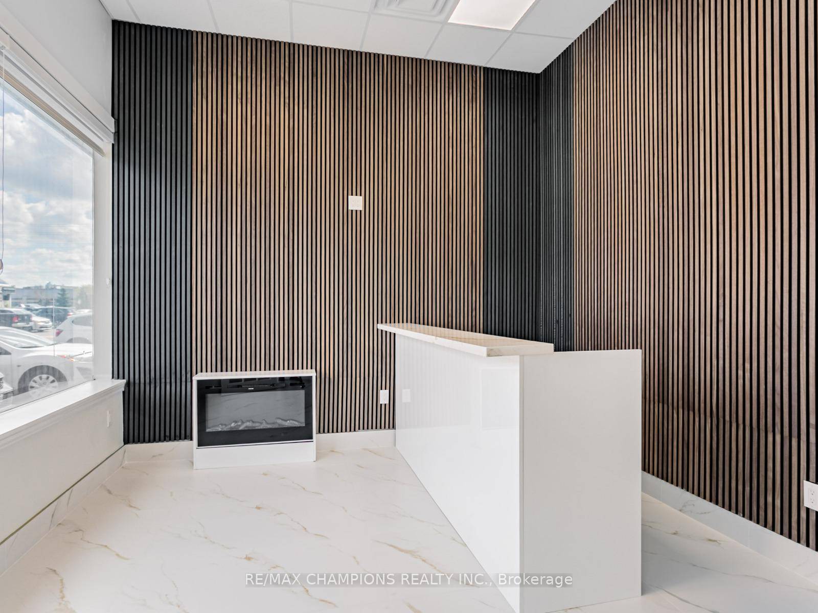 Turnkey Office Space in Prime Location Brand New Build Incredible opportunity to own a fully finished, brand new office unit in a high demand commercial area.