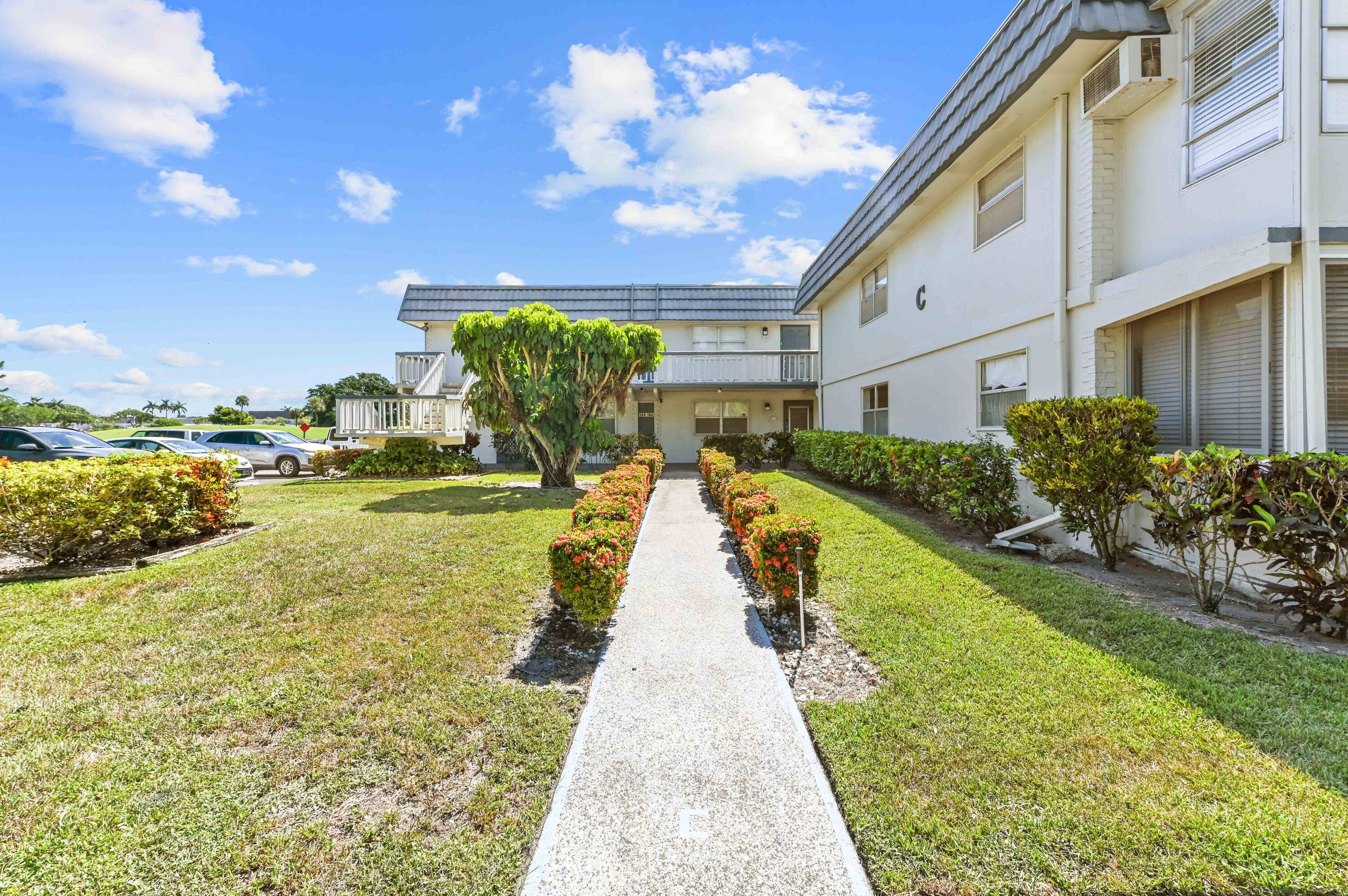 Enjoy the comfort style of this move in ready, first floor unit located in the desirable Kings Point active adult community.