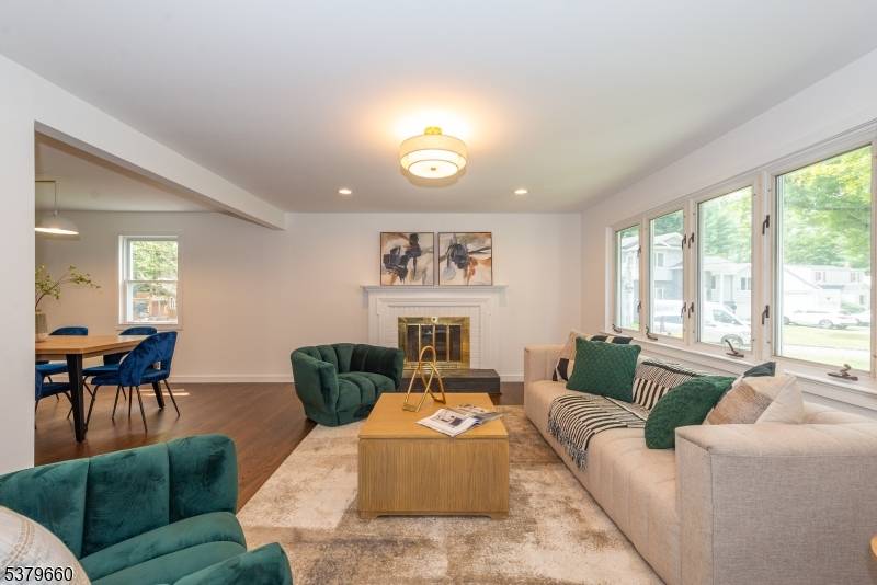 Stunning home in a beautiful neighborhood with a large backyard, beautifully renovated from top to bottom.