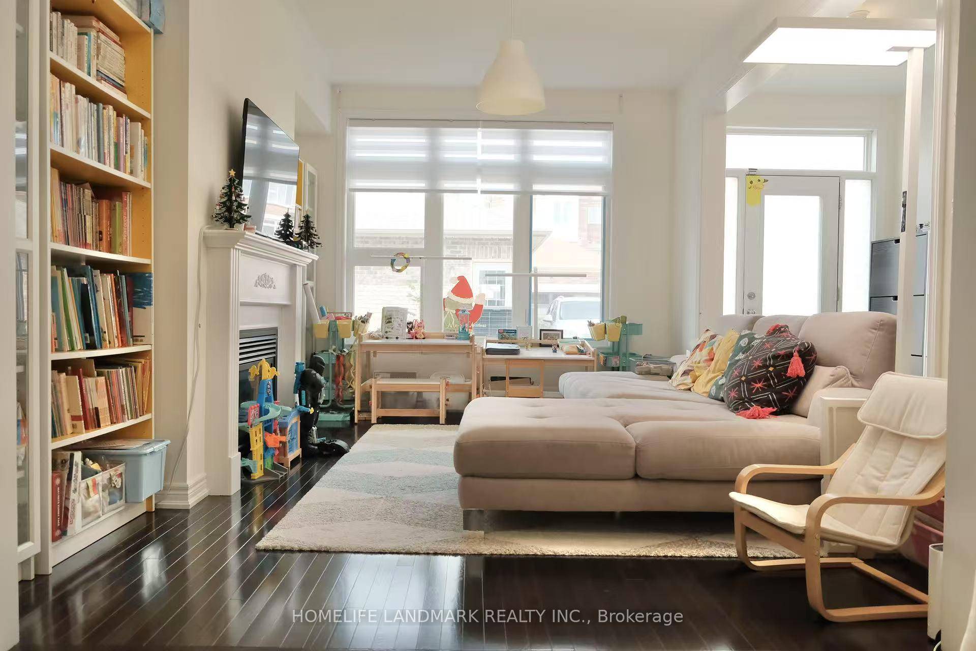 Gorgeous freehold townhouse in high demand area with top ranked schools.