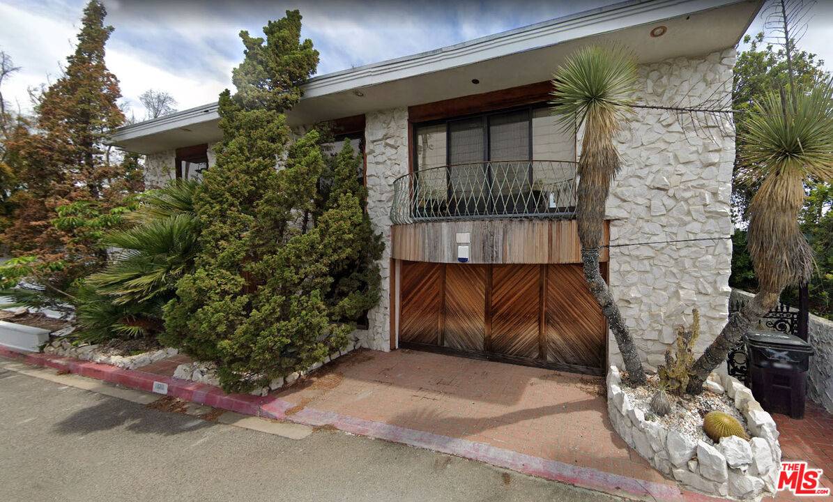 1830   Bel Air Rd Bel Air LA