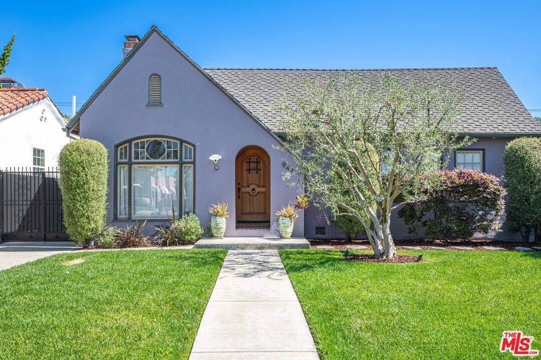 944 S Hudson Ave 3BR La