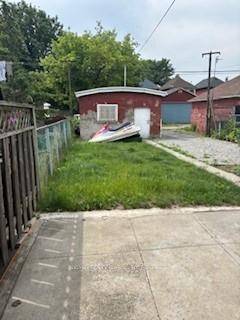 Super Location, Close to Hamilton Tie Cats Stadium.
