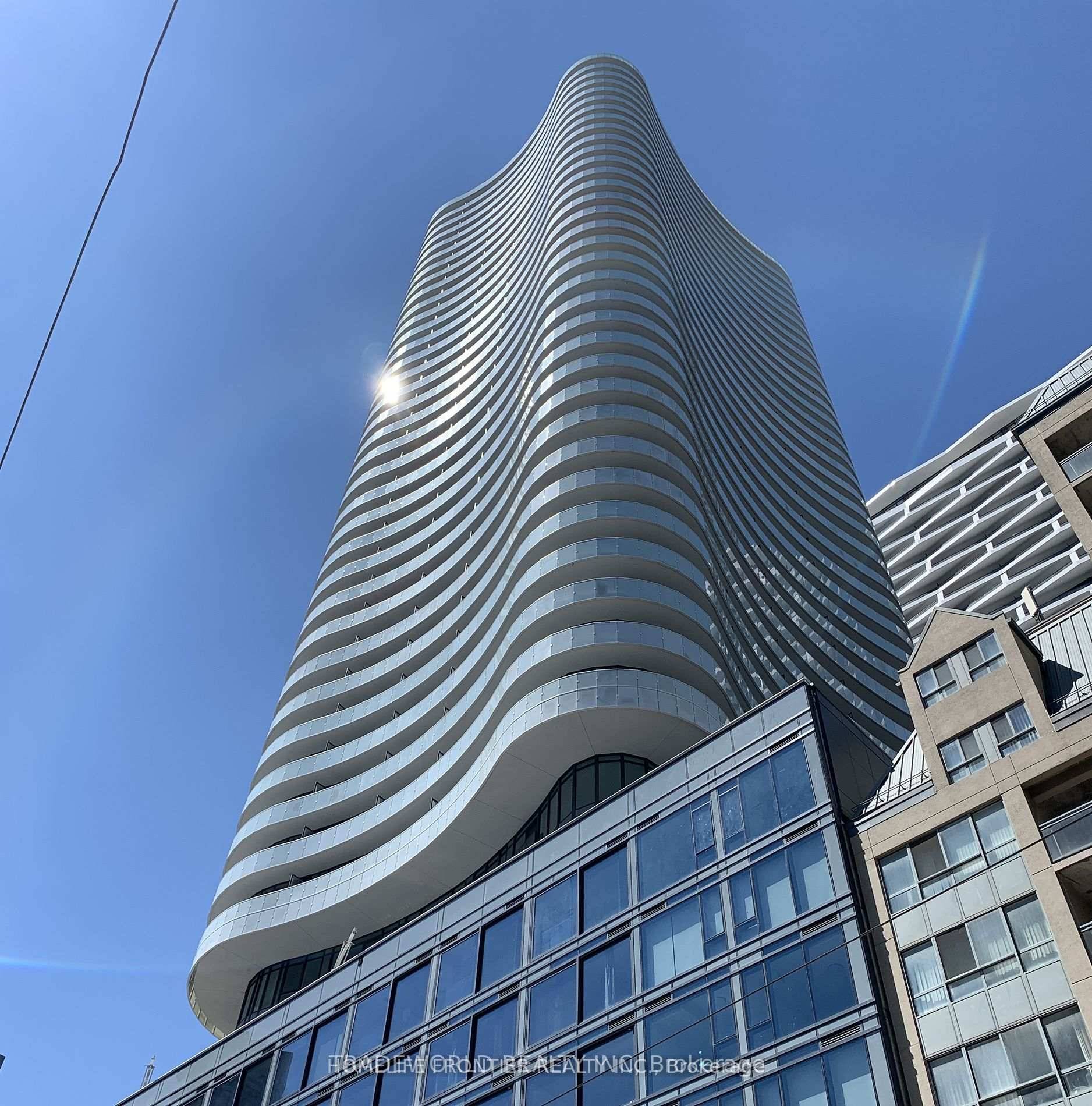 Welcome To This Luxurious Stanley Condos 1Bed Den With Huge Balcony Featuring Unobstructed East view of The City.