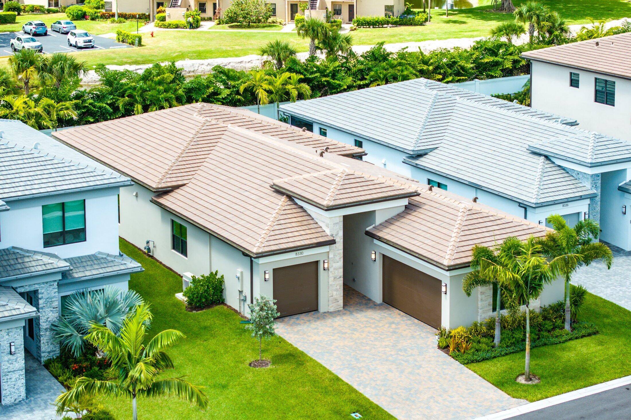 Single story Bermuda home in Lotus Palm ready for the most discerning buyer.