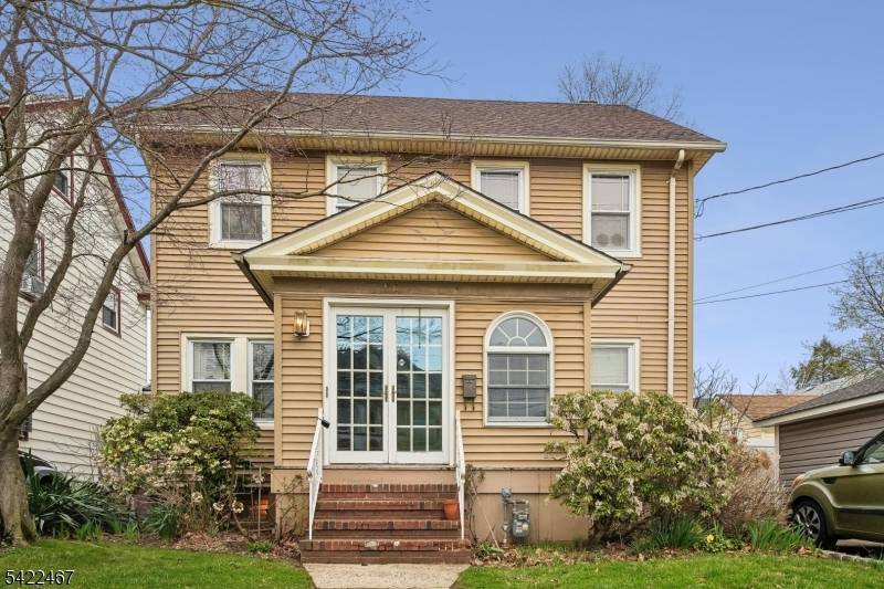 Well maintained 4 bedroom, 2 bath home in the established Elmora section of Elizabeth.