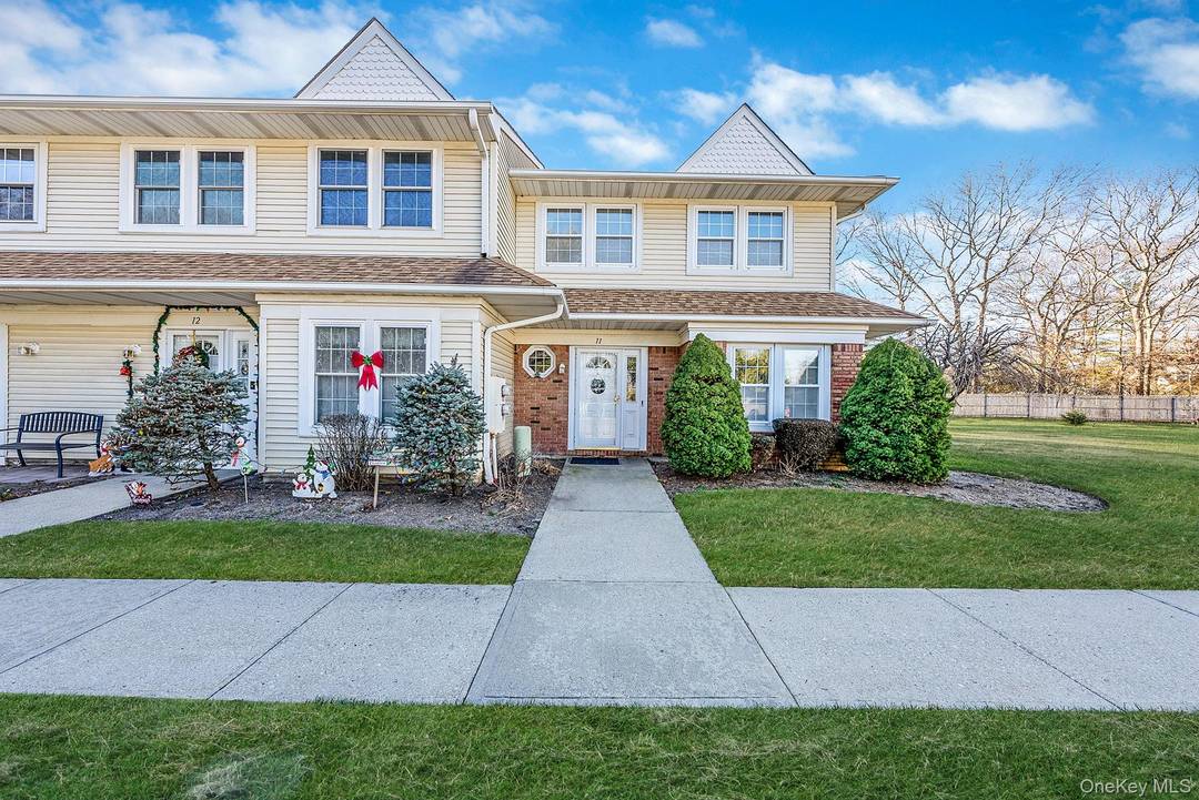 Owner of 30 years is selling this Rare End Unit !