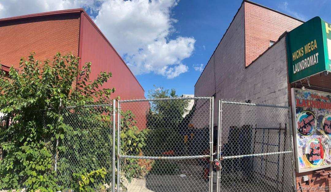 For Sale Lot 25x100, R5 Zoning, Survey available, property is located in Red Hook, ARV 1.