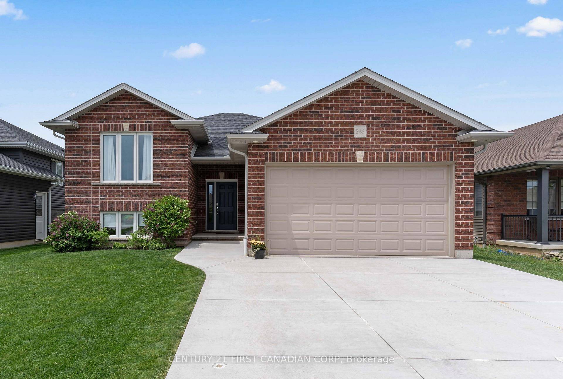 Welcome to this beautifully maintained raised bungalow on a quiet street in Glencoe.
