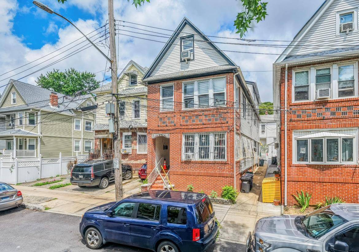 Welcome to this spectacular and stunning colonial two family home to live in, or as an investor s paradise !